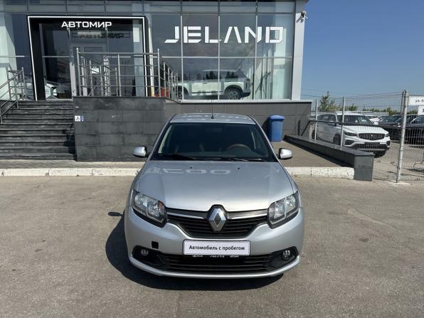 Renault Logan II с пробегом 2017 года, цена 570 000 рублей, 251702 км, седан, Автокод Объявления