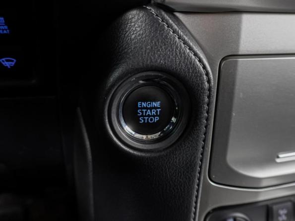 Toyota Land Cruiser Prado 150 Series Рестайлинг 2 с пробегом 2020 года, цена 6 849 000 рублей, 107623 км, внедорожник, Автокод Объявления