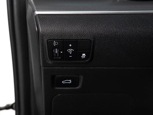 Kia K5 III с пробегом 2021 года, цена 1 600 000 рублей, 212500 км, седан, Автокод Объявления