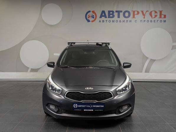 Kia Ceed II с пробегом 2015 года, цена 885 000 рублей, 255295 км, универсал, Автокод Объявления