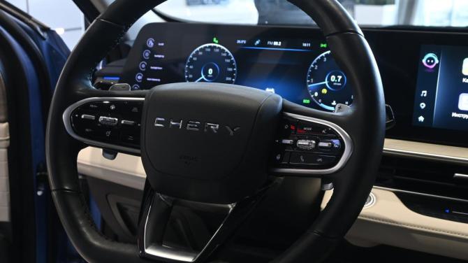 Chery Arrizo 8 с пробегом 2023 года, цена 2 000 000 рублей, 32000 км, седан, Автокод Объявления