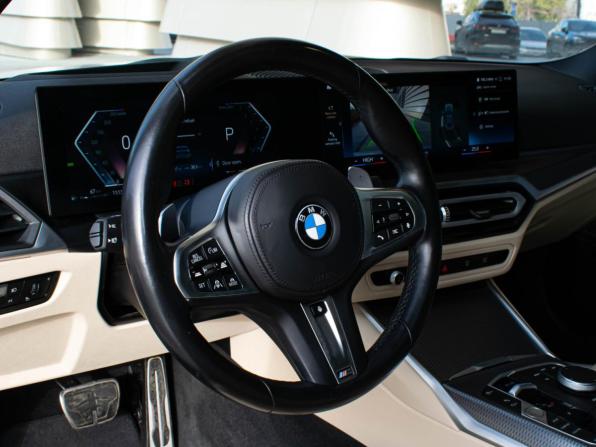 BMW 3 серии VII (G2x) Рестайлинг с пробегом 2023 года, цена 4 909 000 рублей, 48515 км, седан, Автокод Объявления