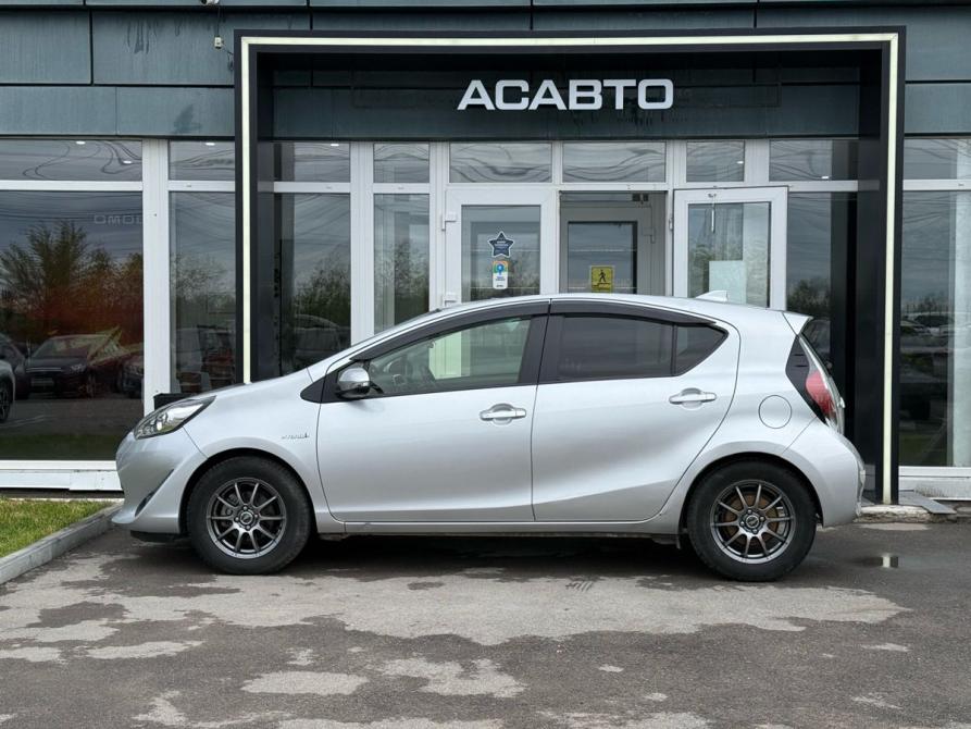 Toyota Aqua I Рестайлинг Энгельс  - изображение 5