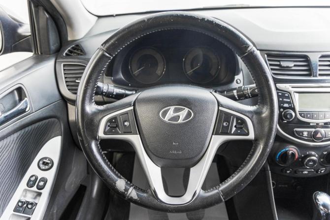 Hyundai Solaris I с пробегом 2011 года, цена 699 000 рублей, 160000 км, седан, Автокод Объявления