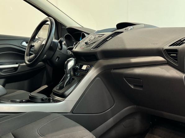 Ford Kuga II с пробегом 2016 года, цена 1 470 000 рублей, 71600 км, внедорожник, Автокод Объявления