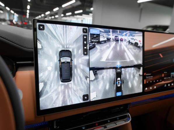 Zeekr 9X с пробегом 2025 года, цена 10 400 000 рублей, 300 км, внедорожник, Автокод Объявления