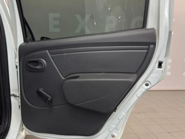 Renault Logan I Рестайлинг с пробегом 2011 года, цена 399 000 рублей, 221250 км, седан, Автокод Объявления