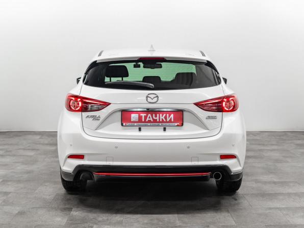 Mazda Axela III Рестайлинг с пробегом 2017 года, цена 1 590 000 рублей, 118893 км, хэтчбек, Автокод Объявления