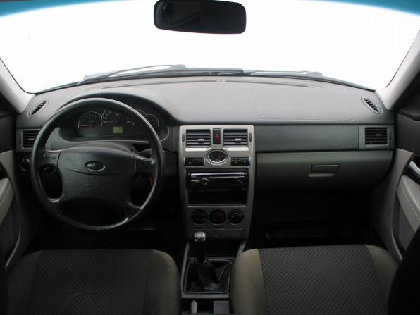 Lada (ВАЗ) Priora I с пробегом 2011 года, цена 199 000 рублей, 160726 км, хэтчбек, Автокод Объявления