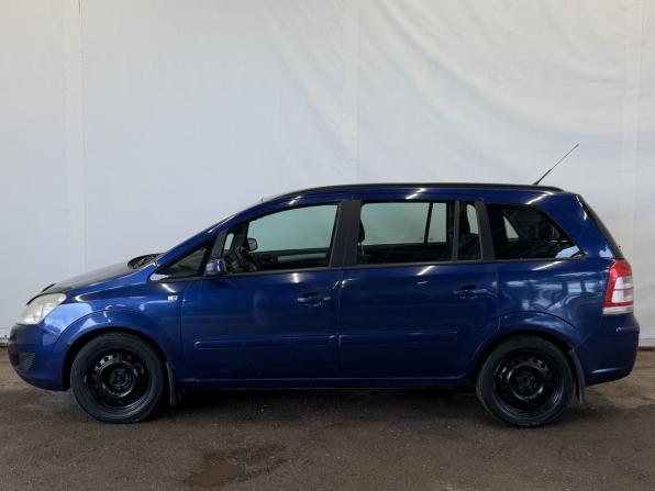 Opel Zafira B Рестайлинг с пробегом 2008 года, цена 549 000 рублей, 240000 км, компактвэн, Автокод Объявления