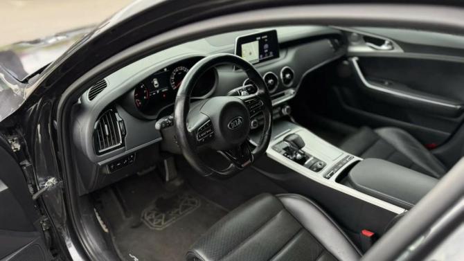 Kia Stinger I с пробегом 2018 года, цена 2 950 000 рублей, 105735 км, лифтбек, Автокод Объявления