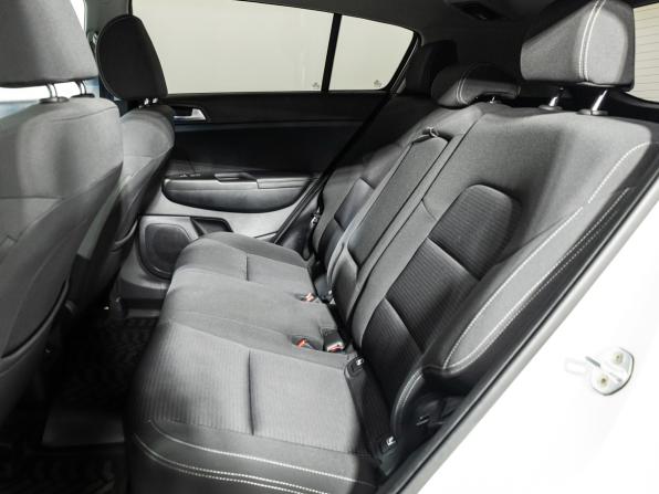 Kia Sportage IV с пробегом 2018 года, цена 1 929 700 рублей, 120941 км, внедорожник, Автокод Объявления