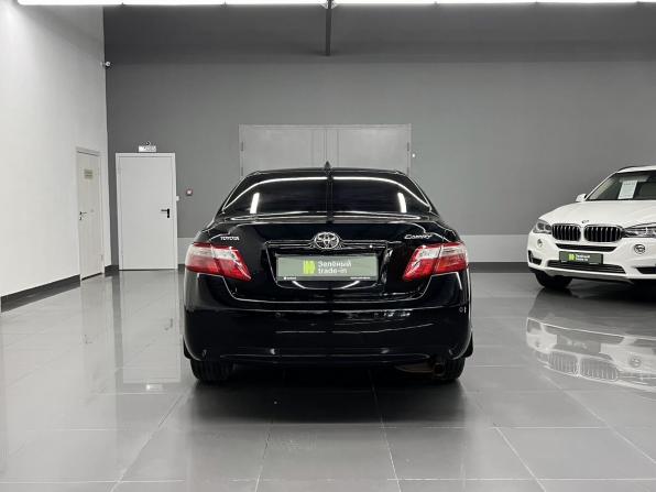 Toyota Camry VI (XV40) Рестайлинг с пробегом 2011 года, цена 1 095 000 рублей, 322494 км, седан, Автокод Объявления