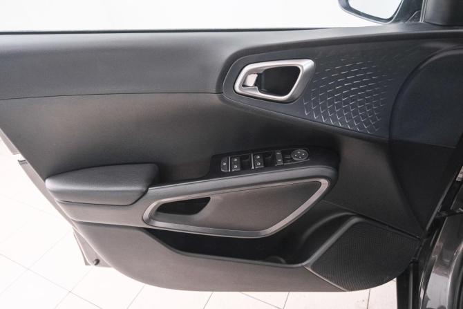 Kia Soul III с пробегом 2022 года, цена 1 949 000 рублей, 26126 км, хэтчбек, Автокод Объявления