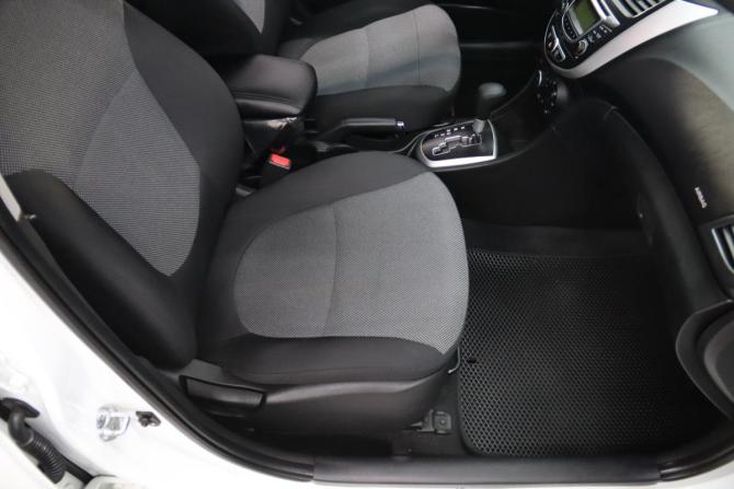 Hyundai Solaris I с пробегом 2013 года, цена 875 750 рублей, 163620 км, седан, Автокод Объявления