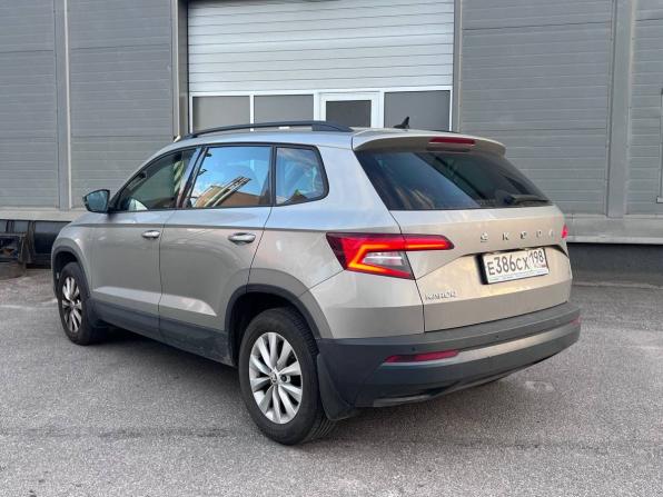 Skoda Karoq I с пробегом 2020 года, цена 1 990 000 рублей, 140505 км, внедорожник, Автокод Объявления