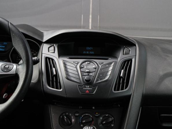 Ford Focus III с пробегом 2013 года, цена 800 000 рублей, 183692 км, хэтчбек, Автокод Объявления