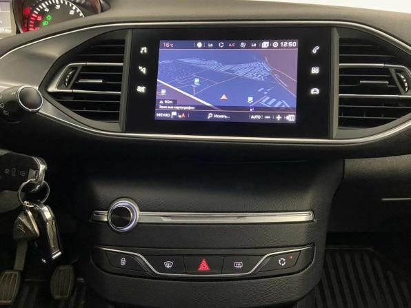 Peugeot 308 II Рестайлинг с пробегом 2019 года, цена 1 250 000 рублей, 161266 км, универсал, Автокод Объявления