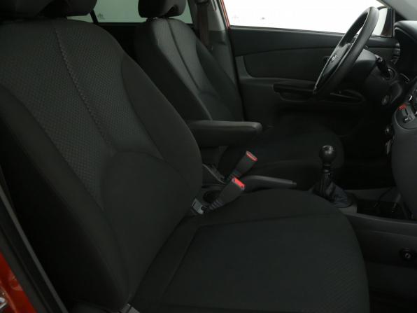 Kia Rio II Рестайлинг с пробегом 2011 года, цена 652 000 рублей, 110000 км, седан, Автокод Объявления