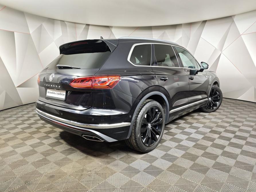 Volkswagen Touareg III Москва  - изображение 2