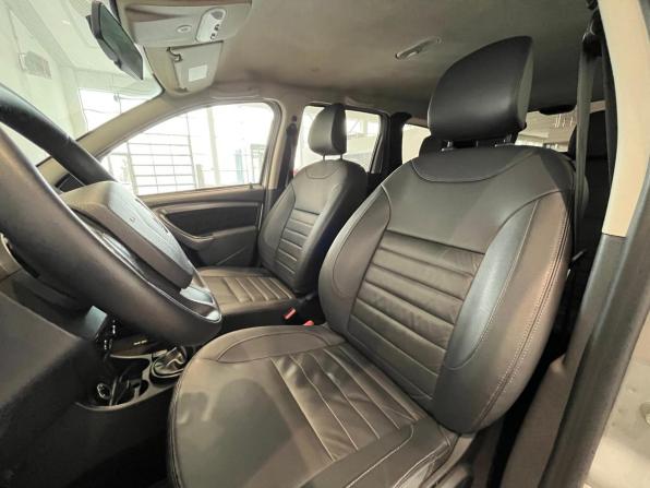Renault Duster I Рестайлинг с пробегом 2018 года, цена 1 240 000 рублей, 172005 км, внедорожник, Автокод Объявления