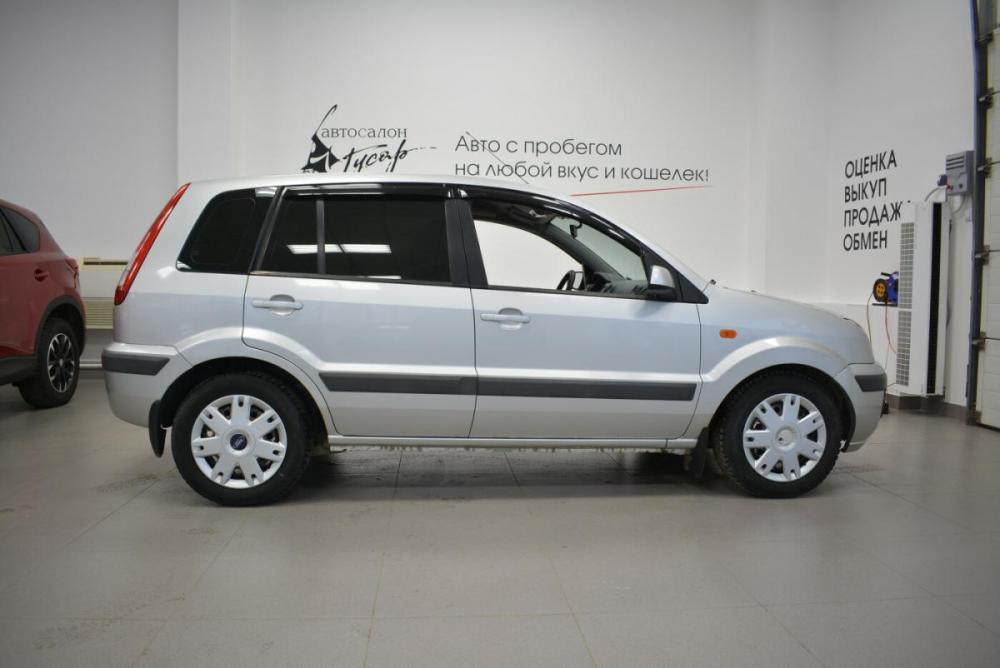 Ford Fusion I Рестайлинг Киров  - изображение 4
