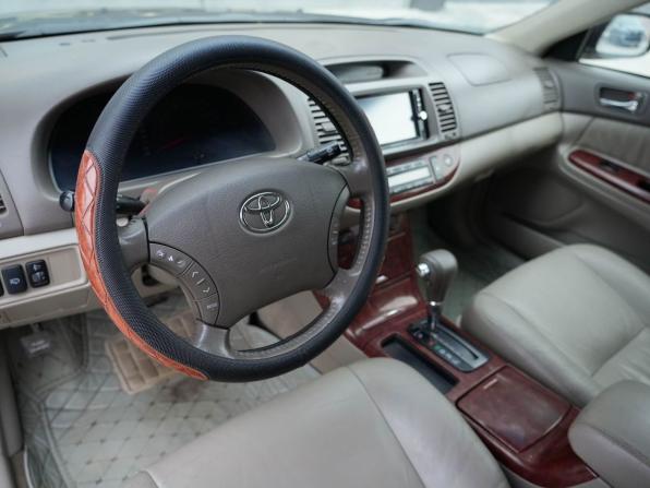 Toyota Camry V (XV30) Рестайлинг с пробегом 2005 года, цена 800 000 рублей, 310320 км, седан, Автокод Объявления