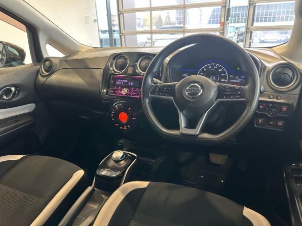 Nissan Note II Рестайлинг с пробегом 2016 года, цена 1 090 000 рублей, 82677 км, хэтчбек, Автокод Объявления