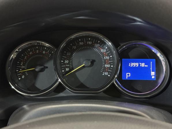Renault Sandero II с пробегом 2017 года, цена 999 000 рублей, 139965 км, хэтчбек, Автокод Объявления