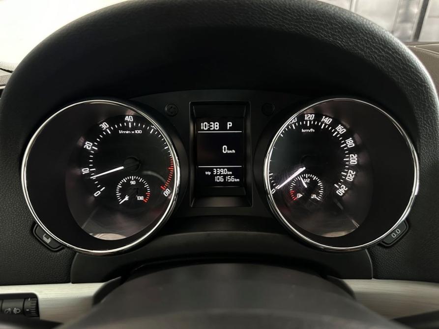 Skoda Yeti I Рестайлинг Москва  - изображение 13