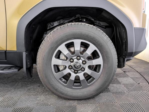 Toyota Land Cruiser Prado 250 Series с пробегом 2024 года, цена 9 950 000 рублей, 4570 км, внедорожник, Автокод Объявления