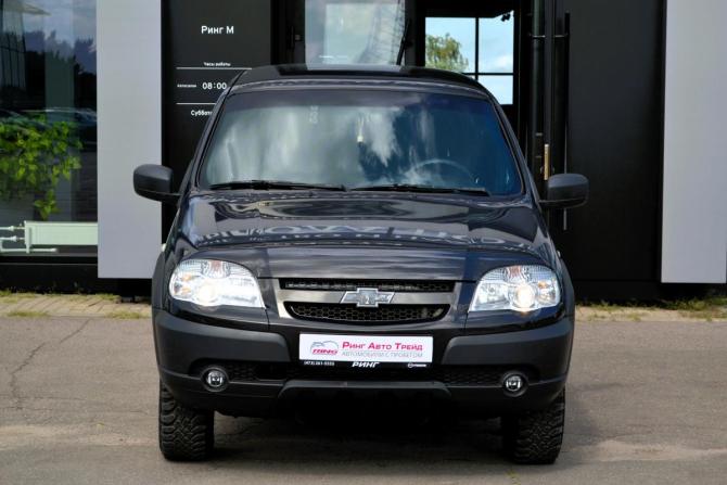 Chevrolet Niva I Рестайлинг с пробегом 2018 года, цена 750 000 рублей, 68500 км, внедорожник, Автокод Объявления