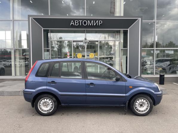 Ford Fusion I с пробегом 2005 года, цена 380 000 рублей, 180033 км, хэтчбек, Автокод Объявления