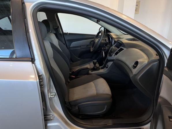 Chevrolet Cruze I с пробегом 2010 года, цена 635 000 рублей, 171801 км, седан, Автокод Объявления