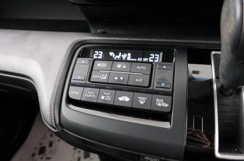 Honda Stepwgn V Красноярск  - изображение 18