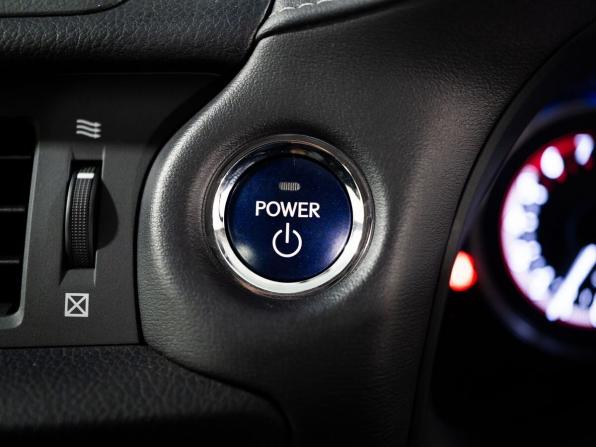 Lexus CT I с пробегом 2011 года, цена 1 349 500 рублей, 193001 км, хэтчбек, Автокод Объявления
