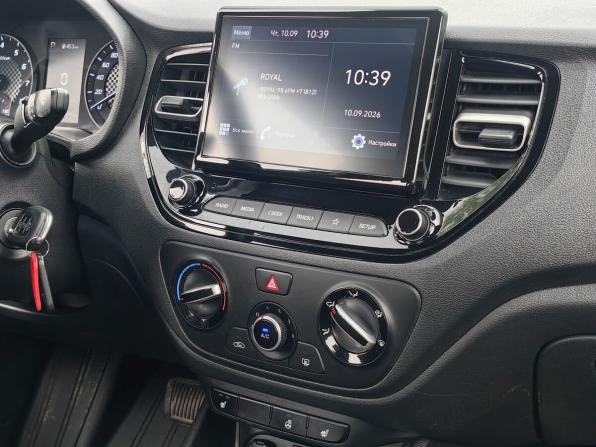 Hyundai Solaris II Рестайлинг с пробегом 2021 года, цена 1 599 000 рублей, 101500 км, седан, Автокод Объявления