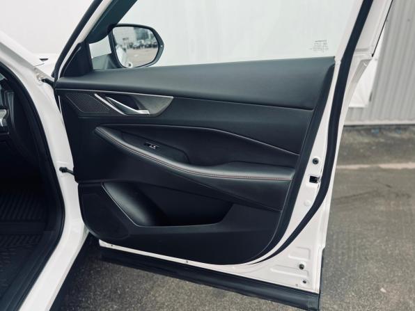 Changan CS35 Plus I Рестайлинг с пробегом 2024 года, цена 1 830 000 рублей, 32000 км, внедорожник, Автокод Объявления
