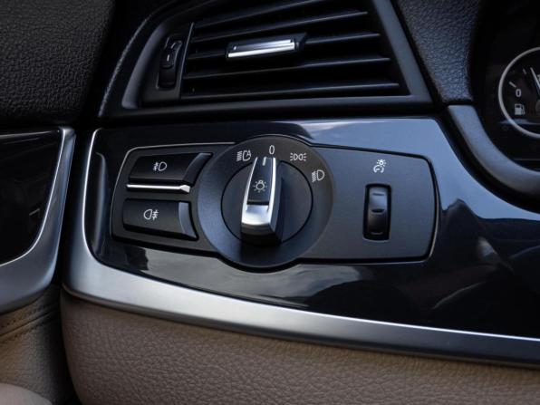 BMW 5 серии VI (F10/F11/F07) с пробегом 2013 года, цена 1 850 000 рублей, 232735 км, седан, Автокод Объявления