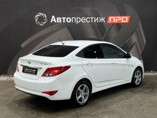 Hyundai Solaris I Рестайлинг с пробегом 2016 года, цена 870 000 рублей, 201396 км, седан, Автокод Объявления