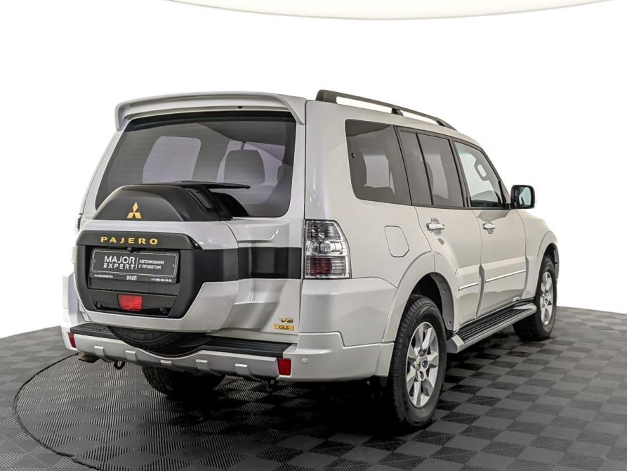 Mitsubishi Pajero IV Рестайлинг 2 Москва  - изображение 5