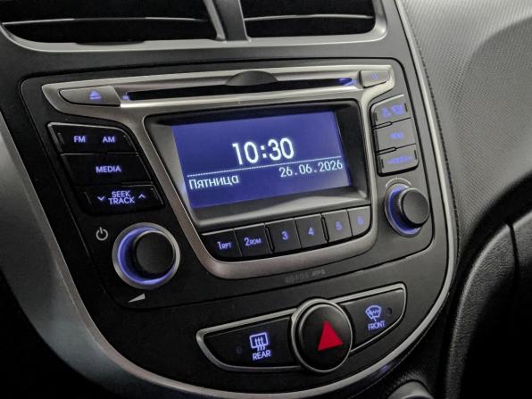Hyundai Solaris I Рестайлинг с пробегом 2016 года, цена 1 180 000 рублей, 99253 км, седан, Автокод Объявления