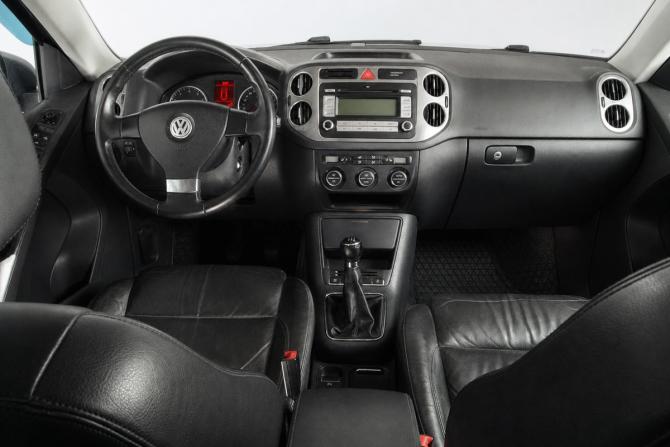 Volkswagen Tiguan I с пробегом 2008 года, цена 899 000 рублей, 172000 км, внедорожник, Автокод Объявления