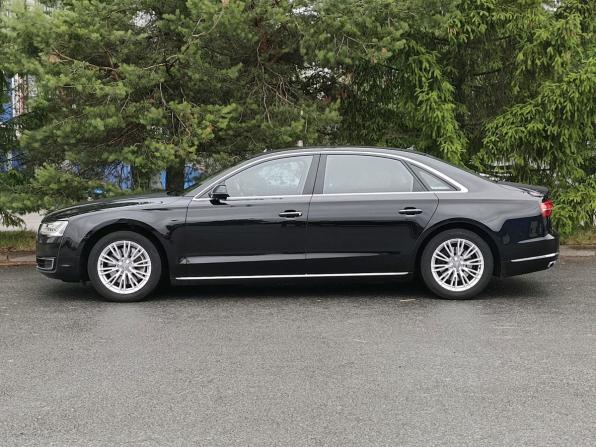 Audi A8 III (D4) Рестайлинг с пробегом 2014 года, цена 1 889 000 рублей, 259854 км, седан, Автокод Объявления