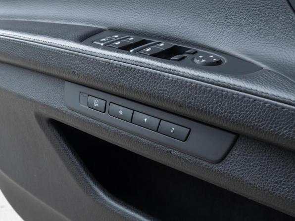 BMW 7 серии V (F01/F02/F04) Рестайлинг с пробегом 2014 года, цена 2 052 000 рублей, 223136 км, седан, Автокод Объявления