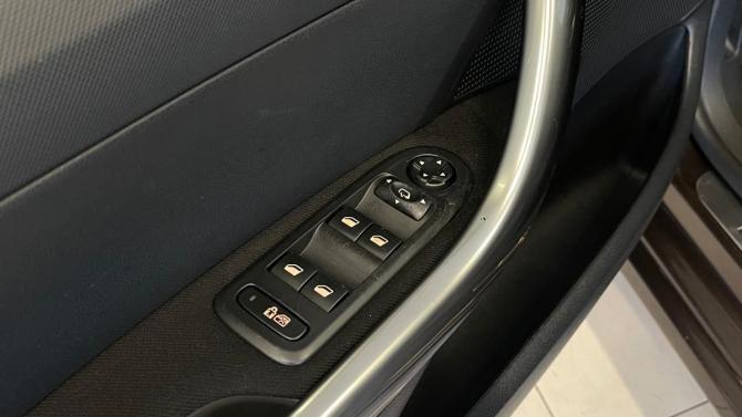 Peugeot 308 I Рестайлинг с пробегом 2012 года, цена 579 000 рублей, 165703 км, хэтчбек, Автокод Объявления