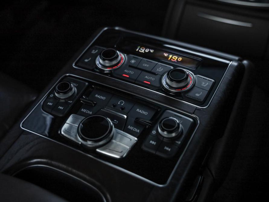 Audi A8 III (D4) Санкт-Петербург  - изображение 34