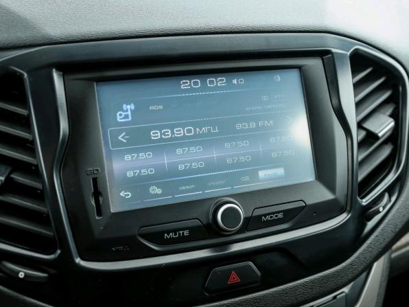 Lada (ВАЗ) Vesta I с пробегом 2019 года, цена 999 000 рублей, 118339 км, седан, Автокод Объявления