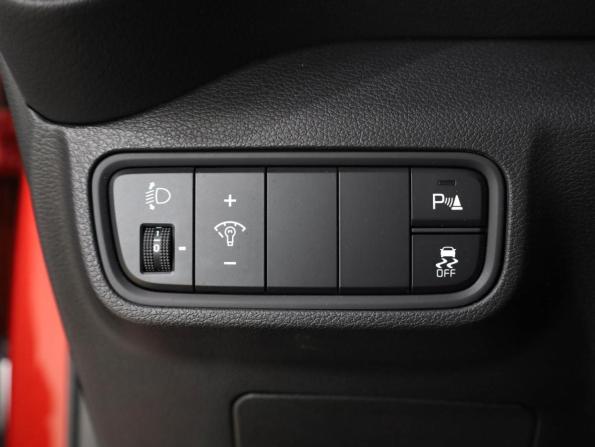 Kia Soul III с пробегом 2021 года, цена 2 460 000 рублей, 27645 км, хэтчбек, Автокод Объявления