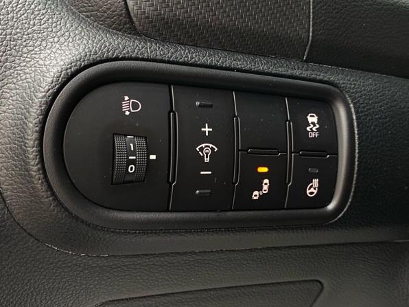 Kia Cerato III Рестайлинг (Classic) с пробегом 2017 года, цена 1 420 000 рублей, 131112 км, седан, Автокод Объявления